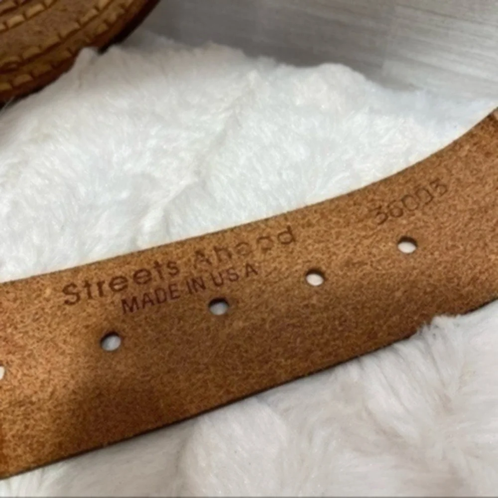 Streets Ahead genuine leather belt Size L Color Brown